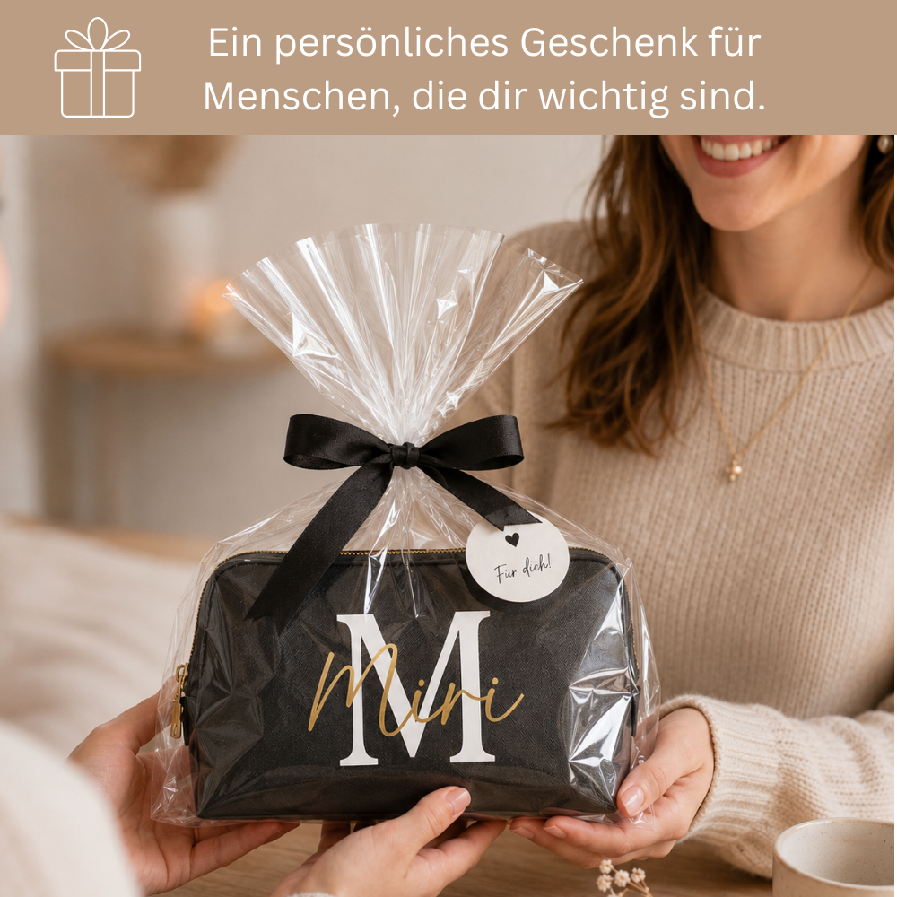 Kosmetiktasche personalisiert mit Initial & Name – Schminktasche & Kulturtasche Damen | Geschenk für Frauen mit Namen