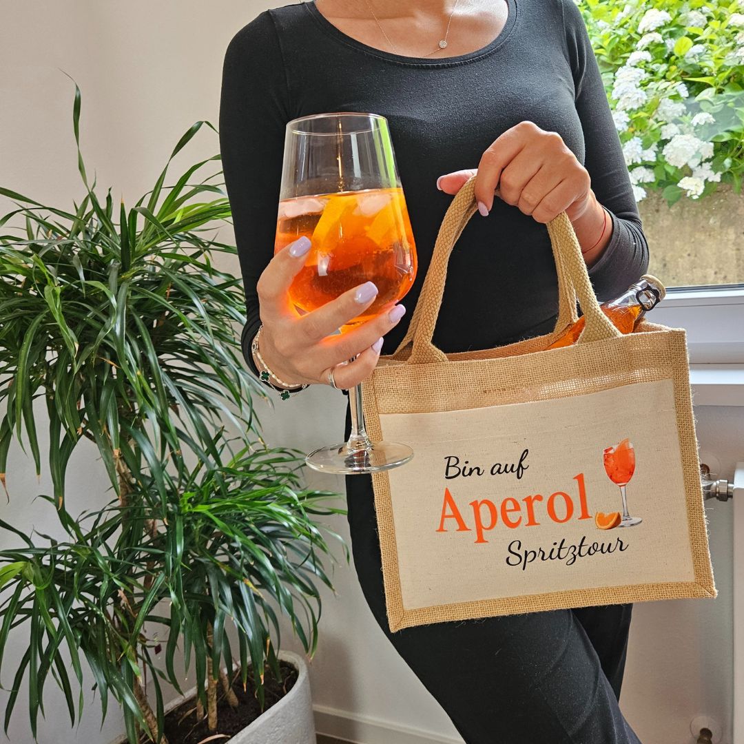 Aperol Geschenk Tasche „Bin auf Aperol Spritztour“ – Jutetasche in 3 Größen