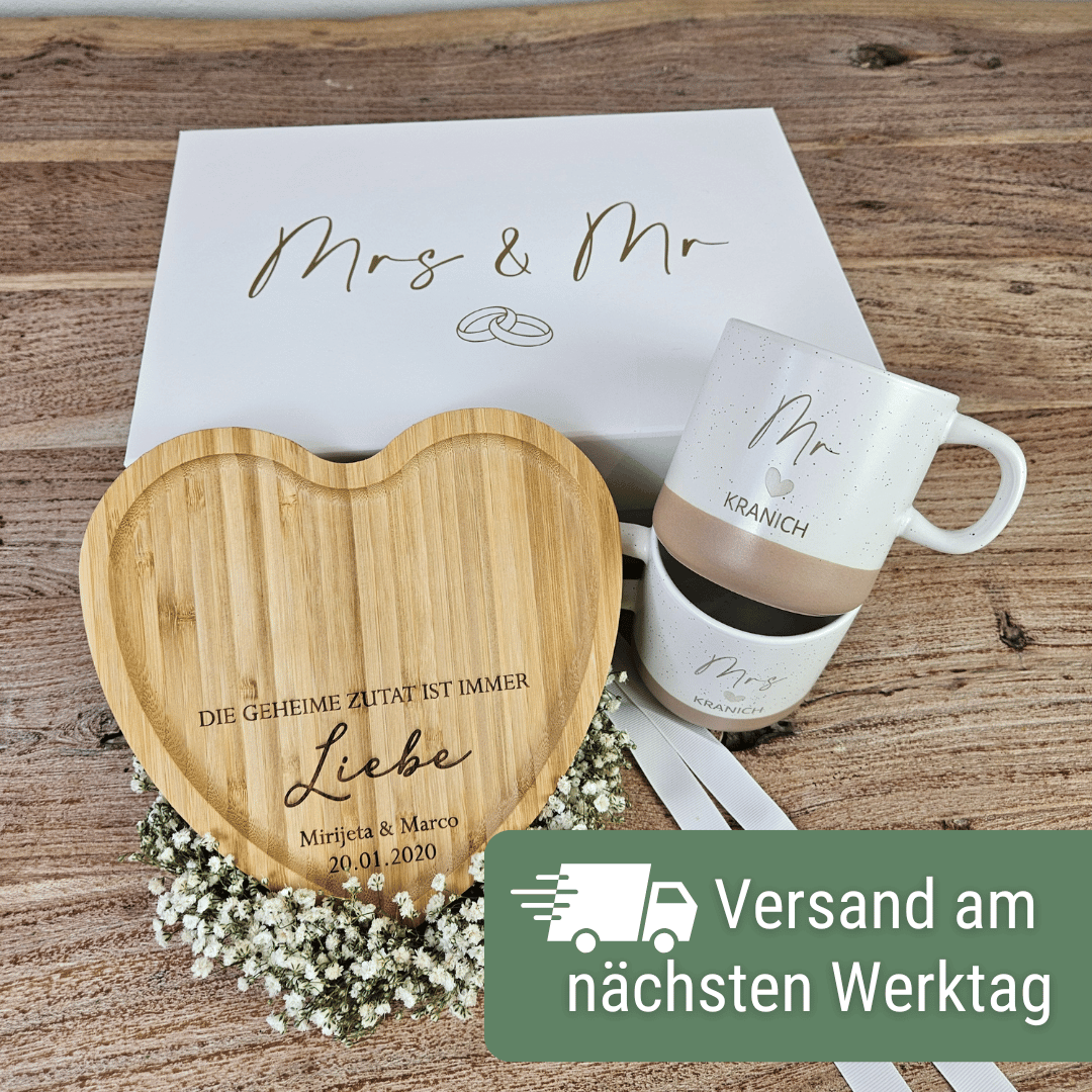 Hochzeitsgeschenk personalisiert mit Herz-Tablett | Mr & Mrs Tassen mit Namen | Geschenkset Hochzeit mit Geschenkbox