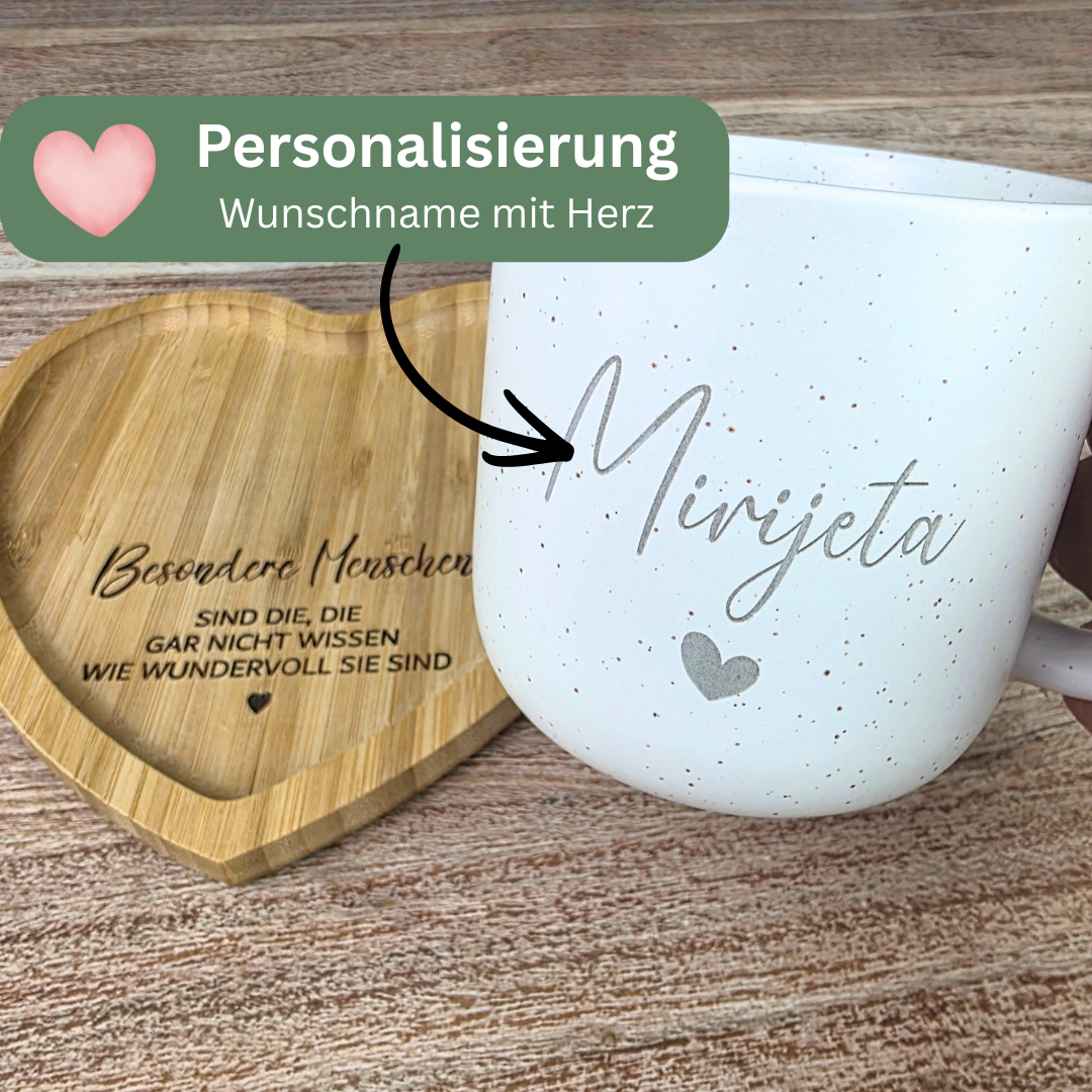 Beste Freundin Geschenk mit personalisierter Keramiktasse und Herztablett mit Gravur
