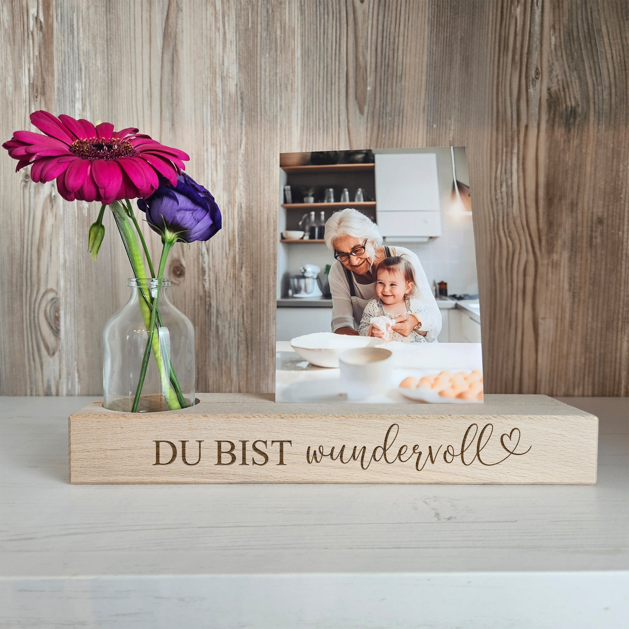 Bilderleiste mit Gravur und Vase – ideal als Geschenk für Oma oder die beste Freundin