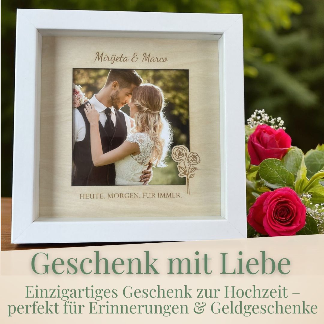 Hochzeitsgeschenk Bilderrahmen aus deutscher Handarbeit mit personalisierter Gravur – gefertigt in Rheinland-Pfalz.