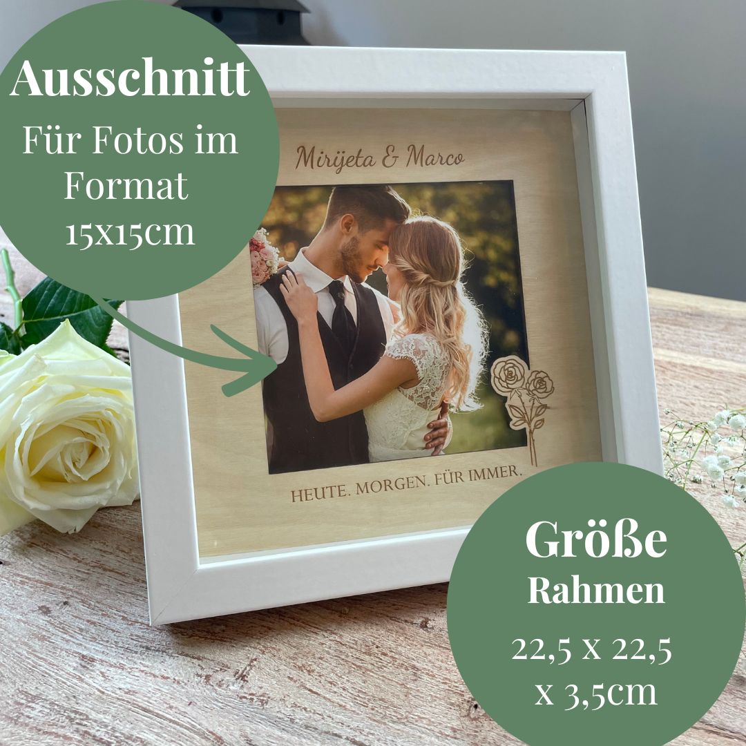 Hochzeitsbilderrahmen mit präziser Lasergravur, Blumenmotiv und persönlicher Gravur – Geschenk für das Brautpaar.