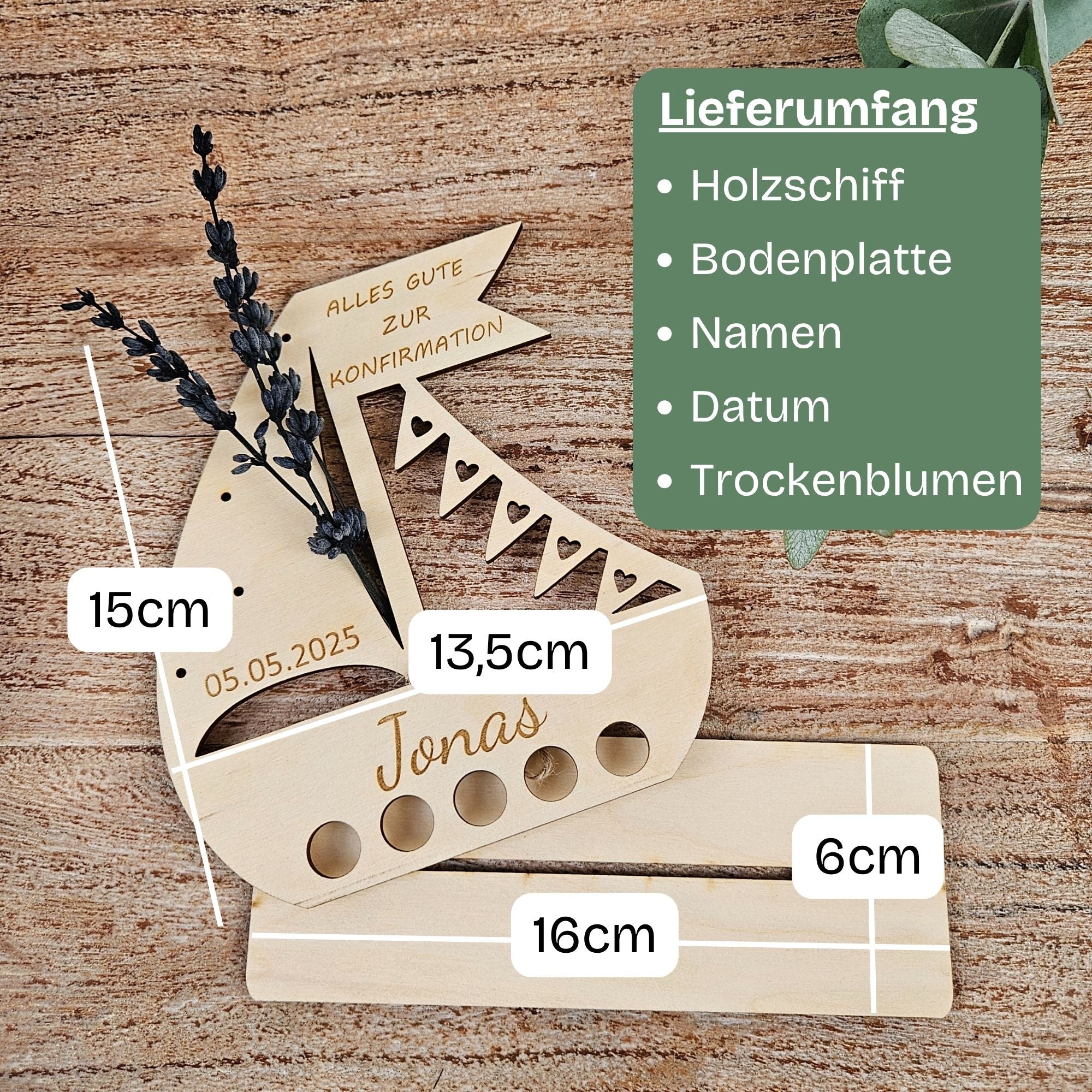 Größenangaben des personalisierten Holzschiffs mit Name, Datum und Trockenblume als Geldgeschenk