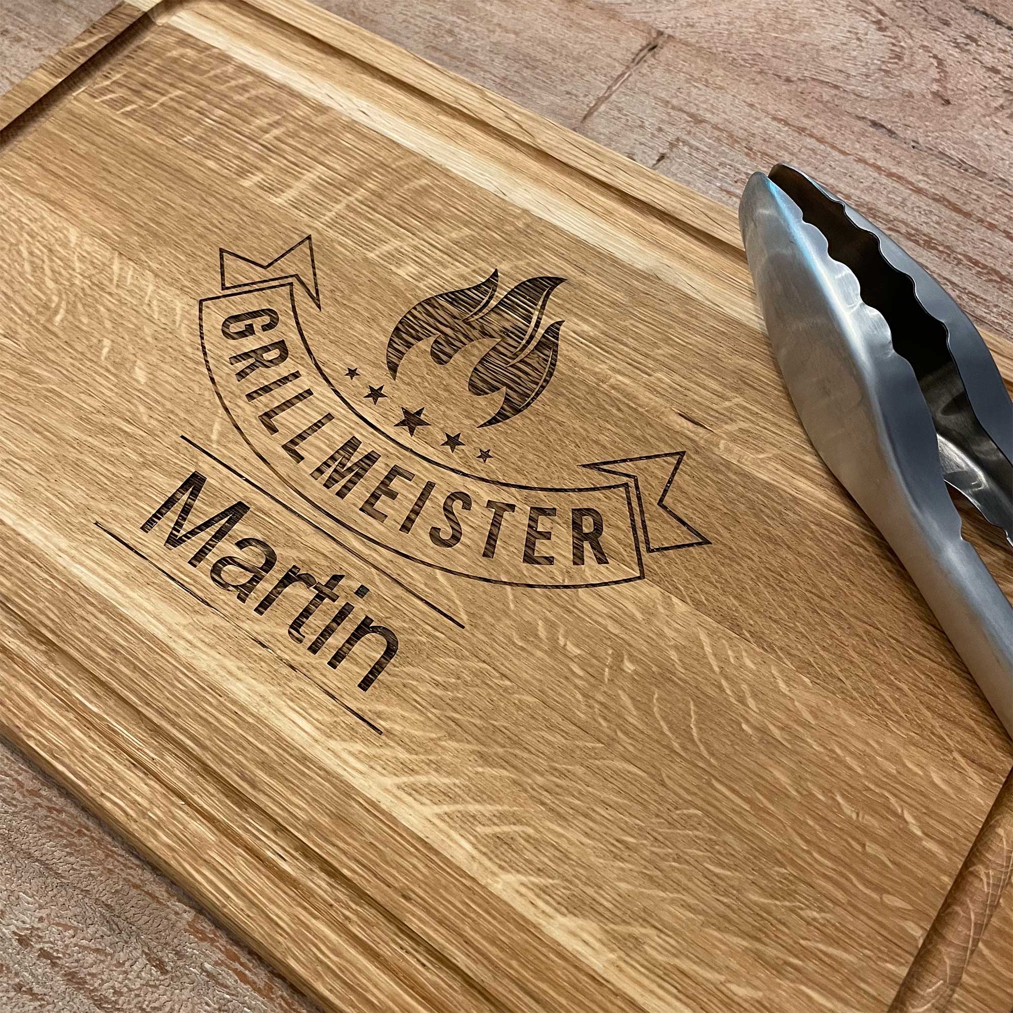 Schneidebrett für Grillmeister mit persönlicher Namensgravur – Geschenkidee für echte BBQ-Fans