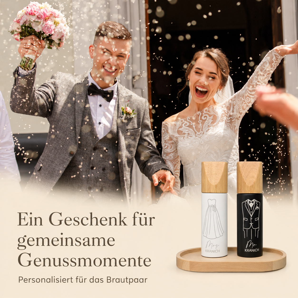 Fröhliches Brautpaar nach der Trauung mit personalisierten Salz- und Pfeffermühlen als Hochzeitsgeschenk für gemeinsame Genussmomente.