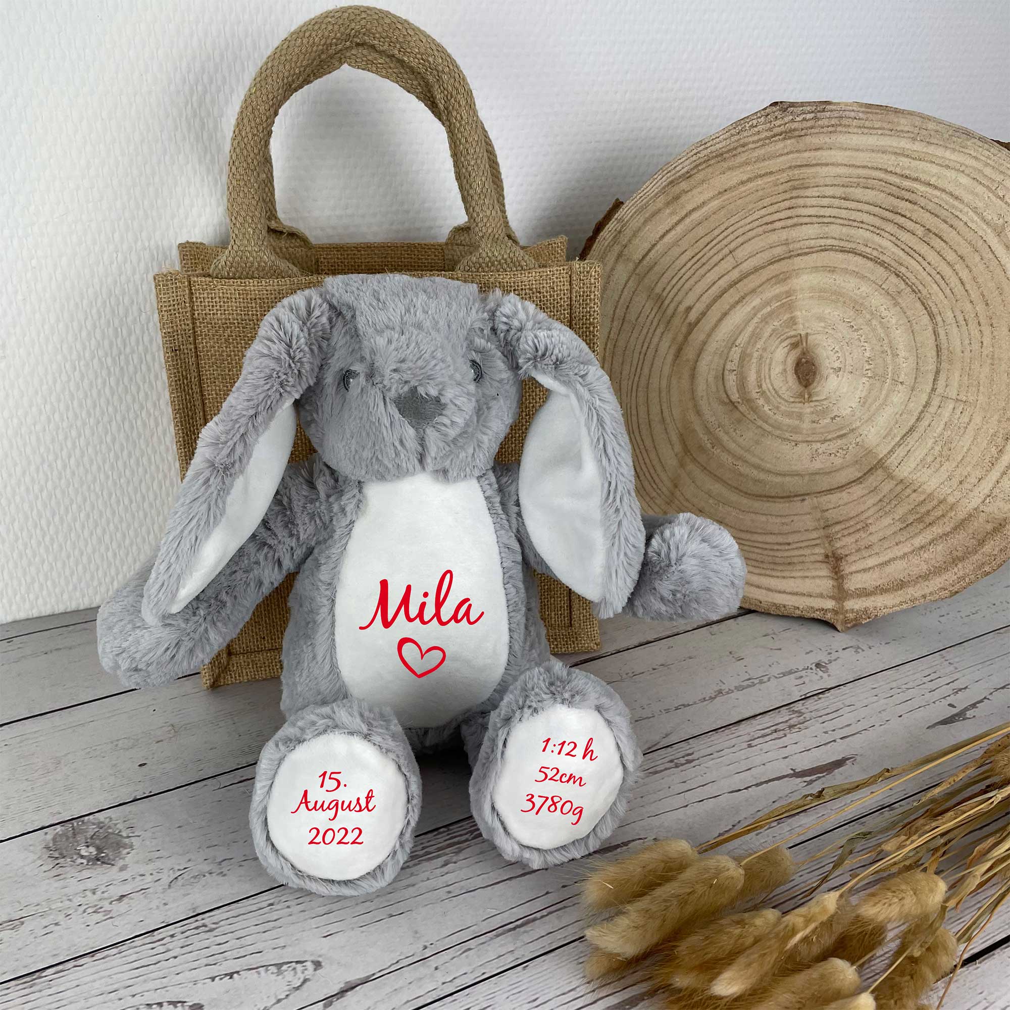 Kuscheltier Hase mit Namen & Geburtsdaten – ein unvergessliches Geburtsgeschenk