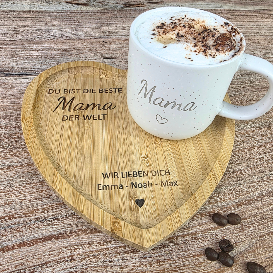 Muttertagsgeschenk Mama personalisiert – Tasse mit Herz-Tablett | Geschenk für Mama mit Namen | Du bist die beste Mama/Oma der Welt