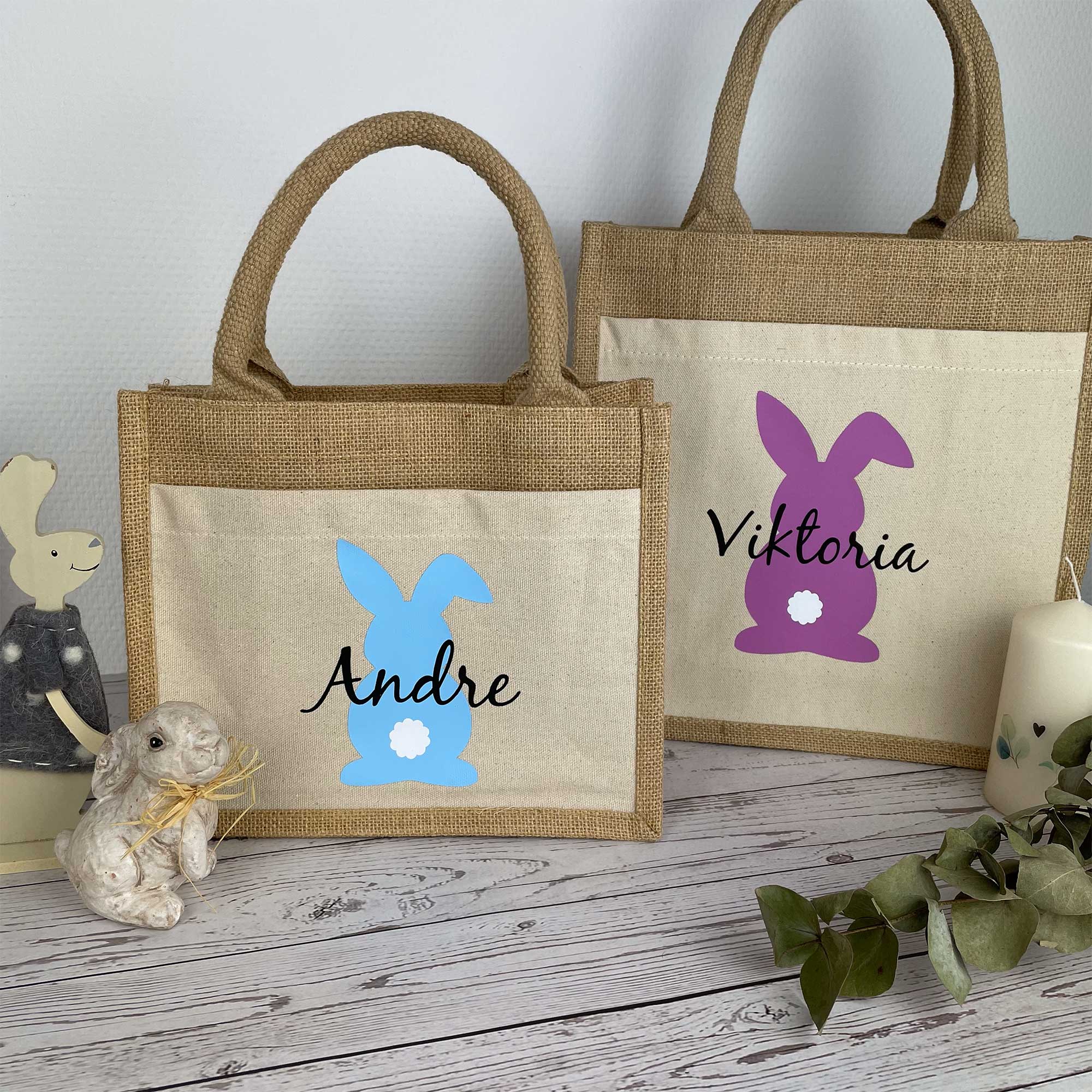 Ostertasche in zwei Größen mit Namen und buntem Hasenmotiv – Viktoria & Andre