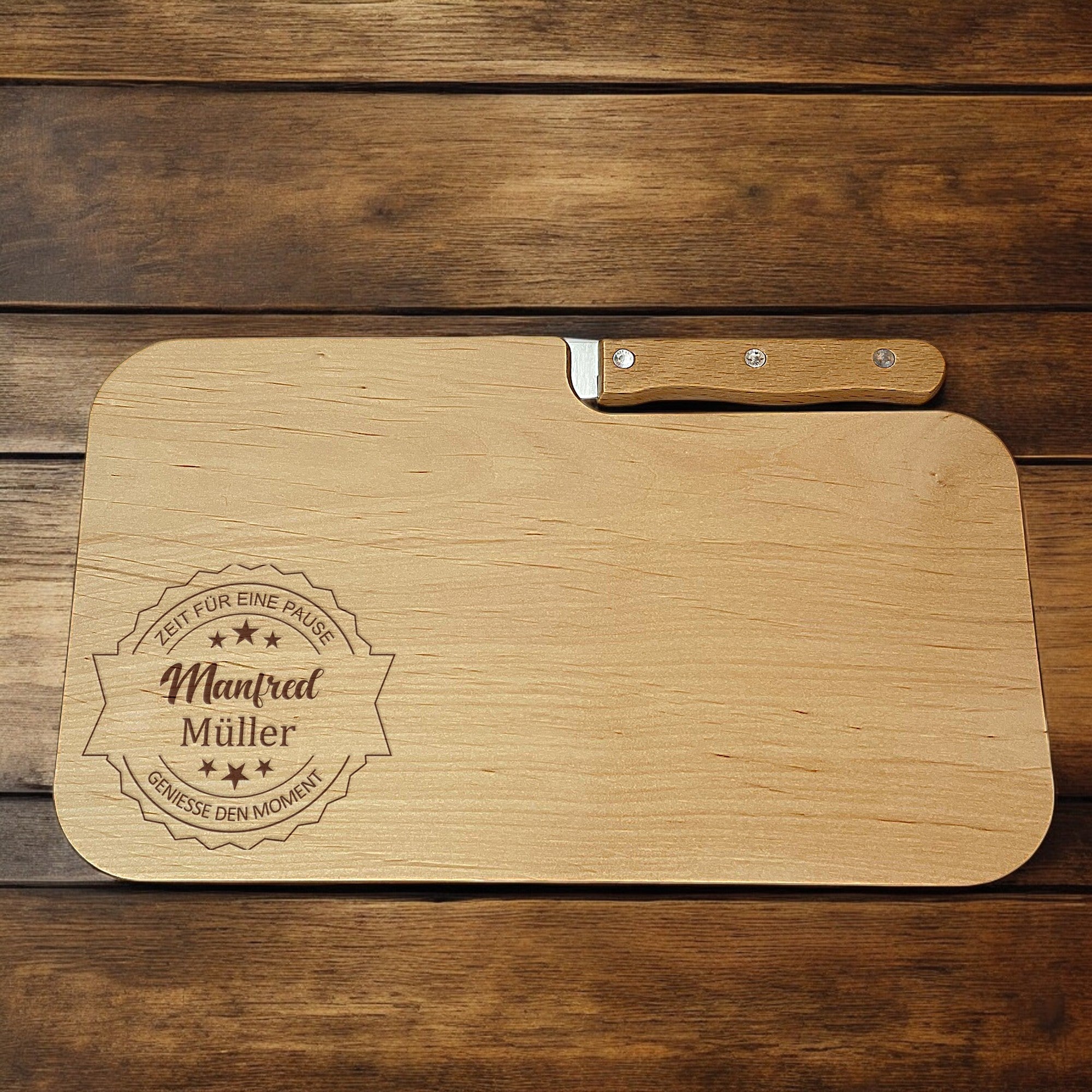 Hochwertiges Schneidebrett mit Gravur als Geschenk für Männer
