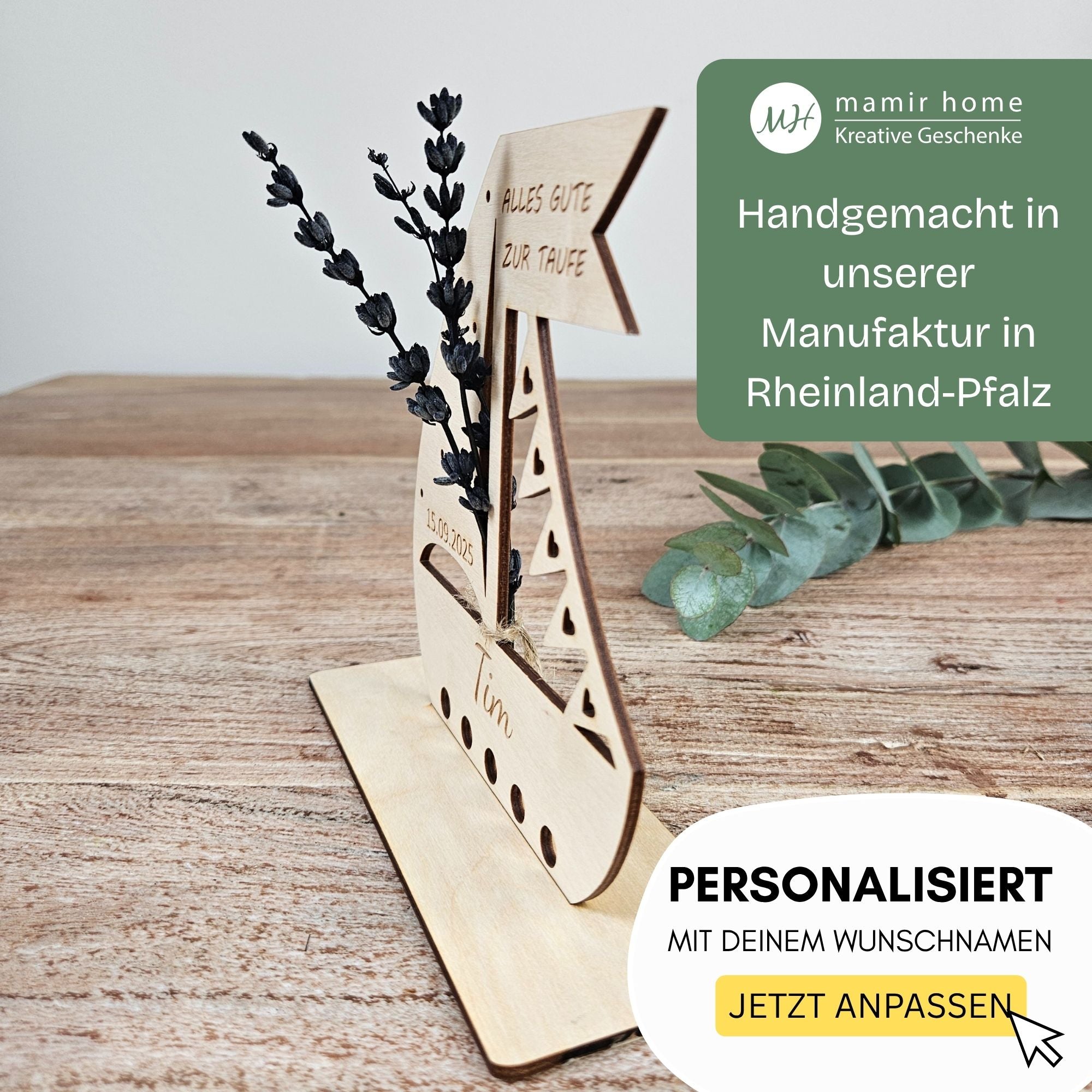 Handgemachtes Holzboot zur Taufe aus der mamir home Manufaktur in Rheinland-Pfalz