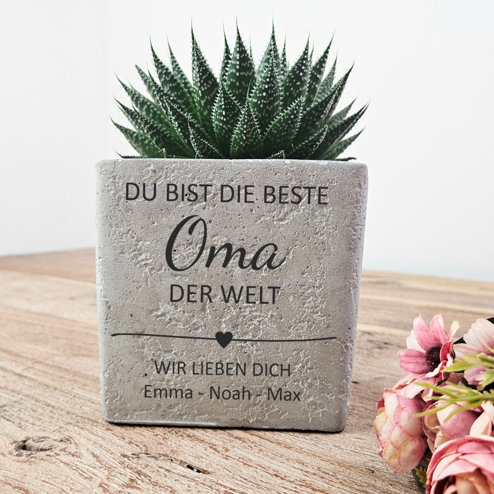 Personalisiertes Geschenk zum Muttertag mit graviertem Blumentopf für Mama oder Oma, stilvolle und moderne Geschenkidee
