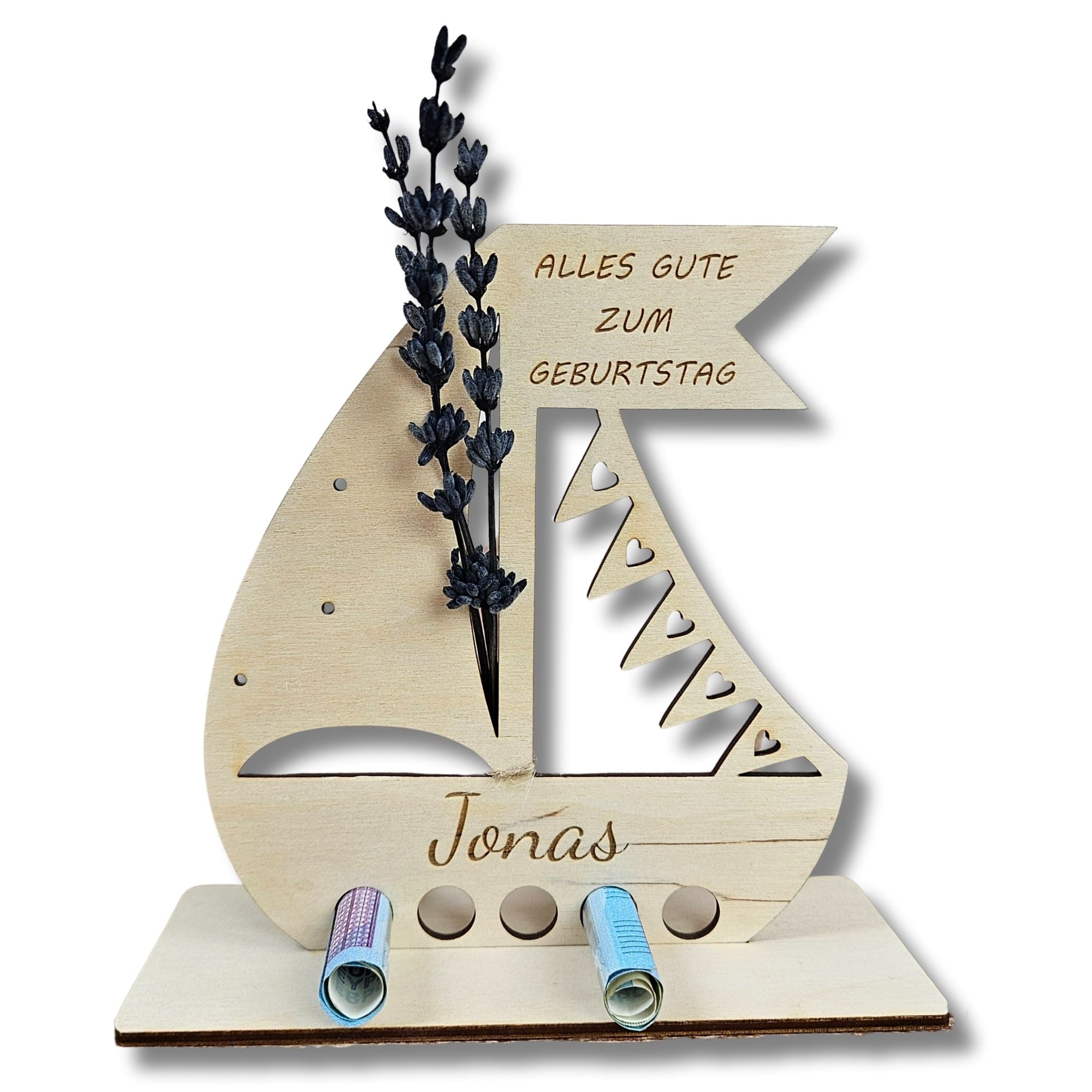 Personalisierte Geschenkidee zum Geburtstag – handgemachtes Segelboot aus Holz mit Gravur „Alles Gute zum Geburtstag“ und Name Jonas
