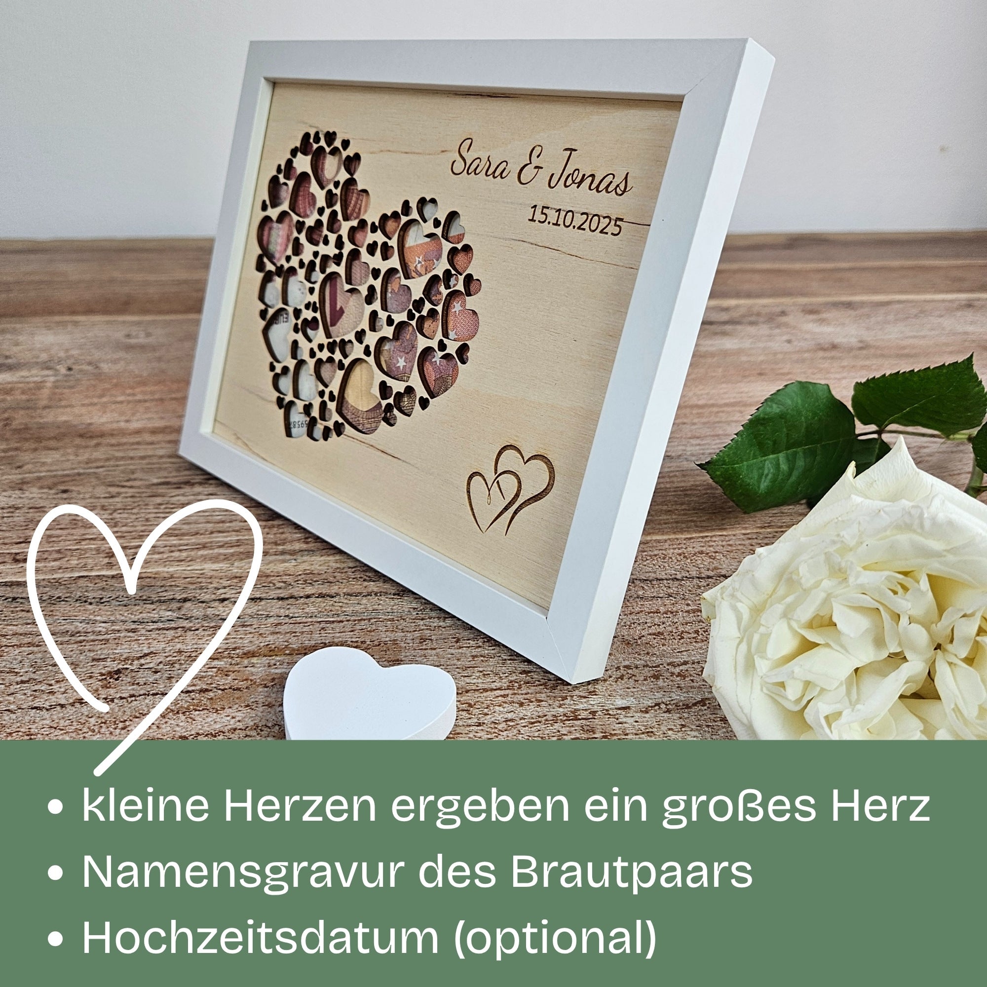 Detailaufnahme des Hochzeitsgeschenks mit Gravur, kleinen Herzen und Personalisierung mit Namen und Datum