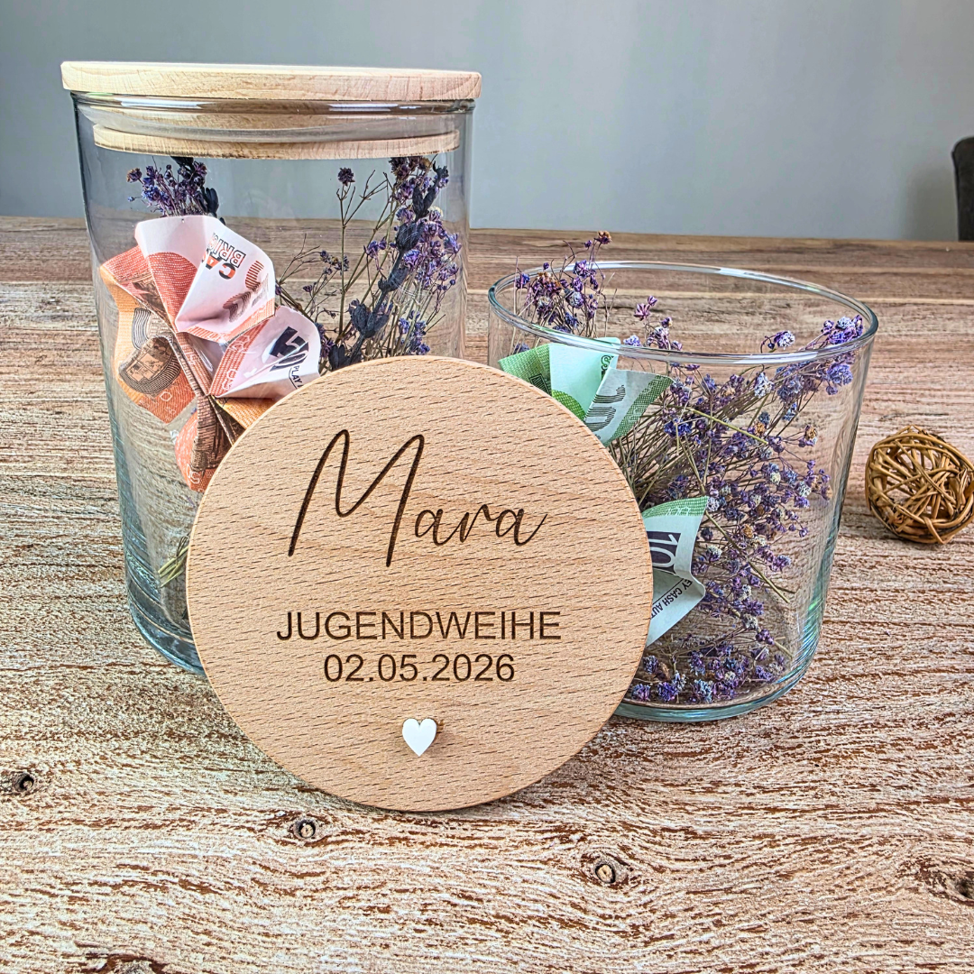 Jugendweihe Geschenk personalisiert mit Name und Datum, Vorratsglas mit Holzdeckel und 3D Herz, stilvolle Geschenkidee für Mädchen und Jungen