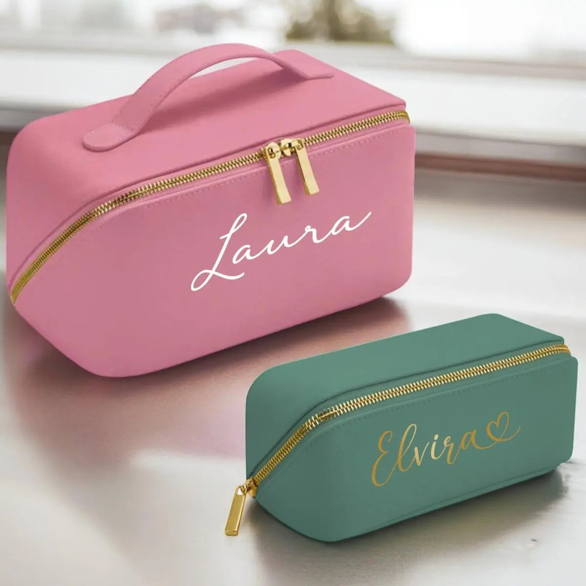 Personalisierte Kosmetiktasche mit Namen – Geschenkidee für Frauen, Reisen & Alltag
