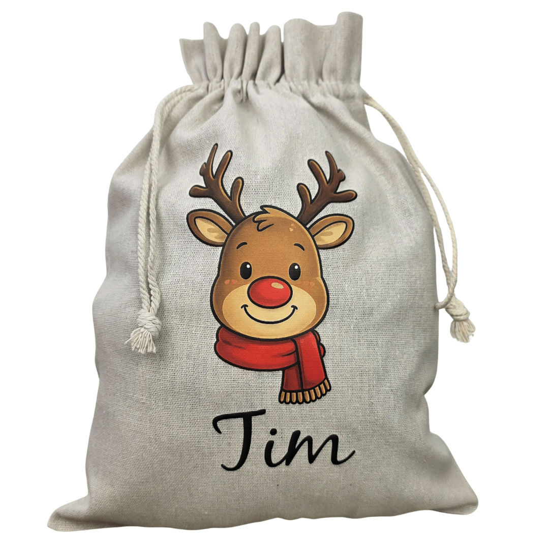 Personalisierter Weihnachtssack mit niedlichem Rentier-Motiv und individuellem Wunschnamen auf naturfarbenem Nikolaussack mit Kordelzug.